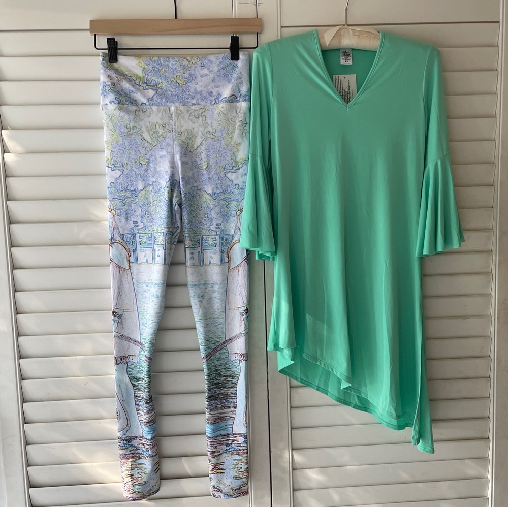 Leggings and Top set by SJC Sport Couture of Jupiter, FL NWT in size XS